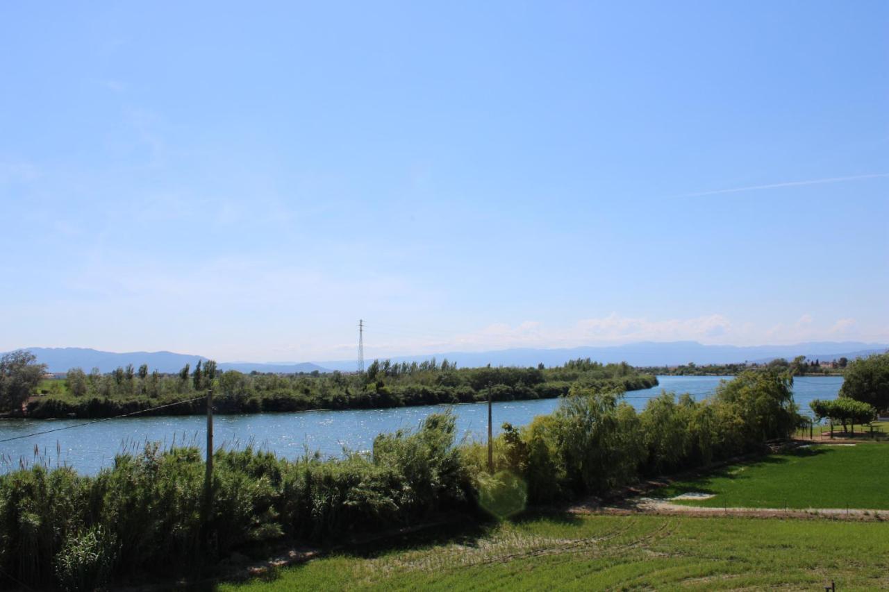 Villa De L'Ebre Deltebre Ngoại thất bức ảnh